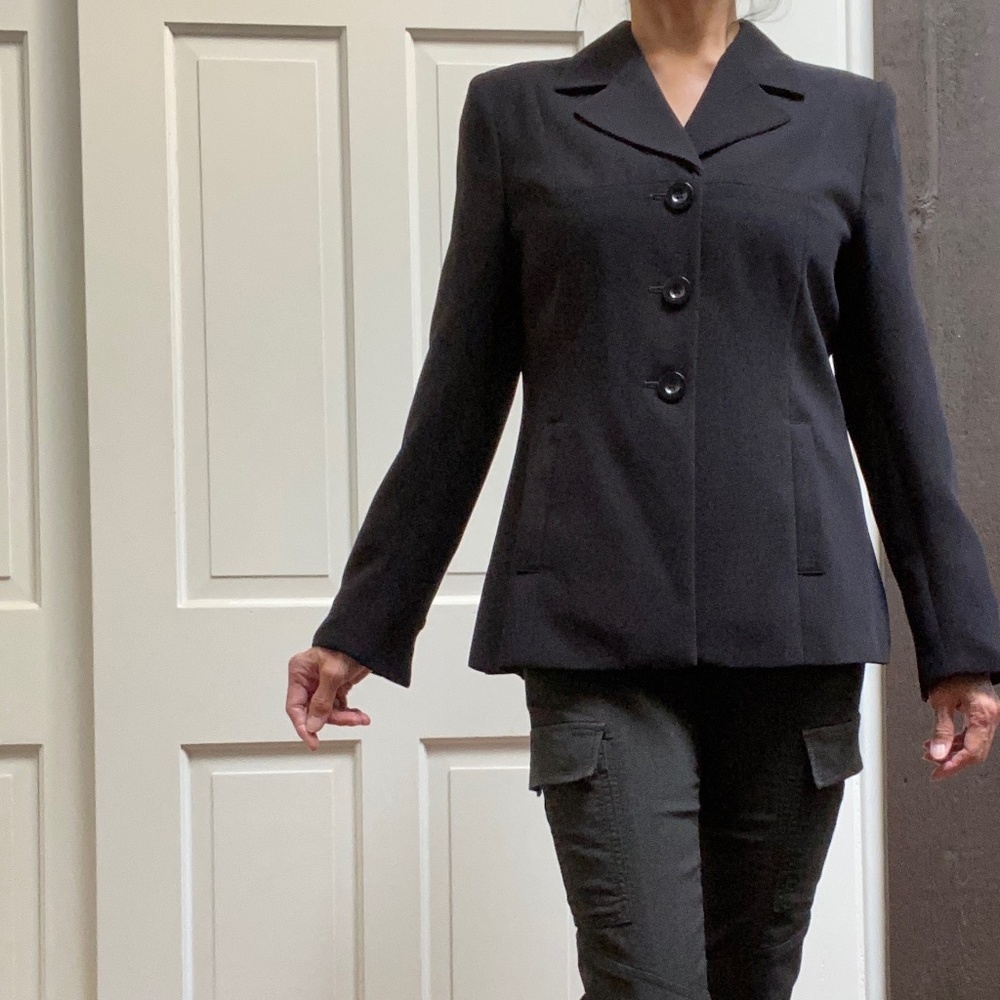 Uniform John paul Richard Black Blazer NWOT Sz 10
